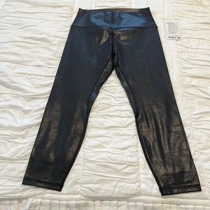 lululemon Align High-Rise Pant 25" in Shine - Black - Size 10